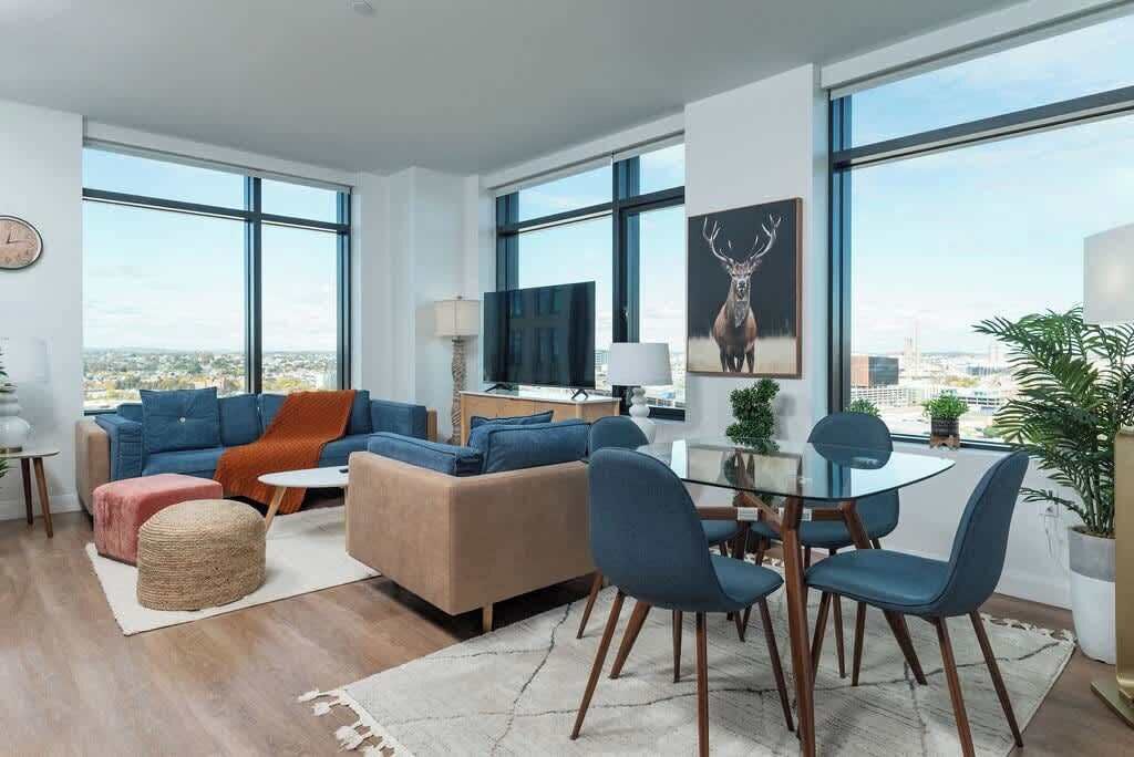Photo of Livingroom in East Cambridge