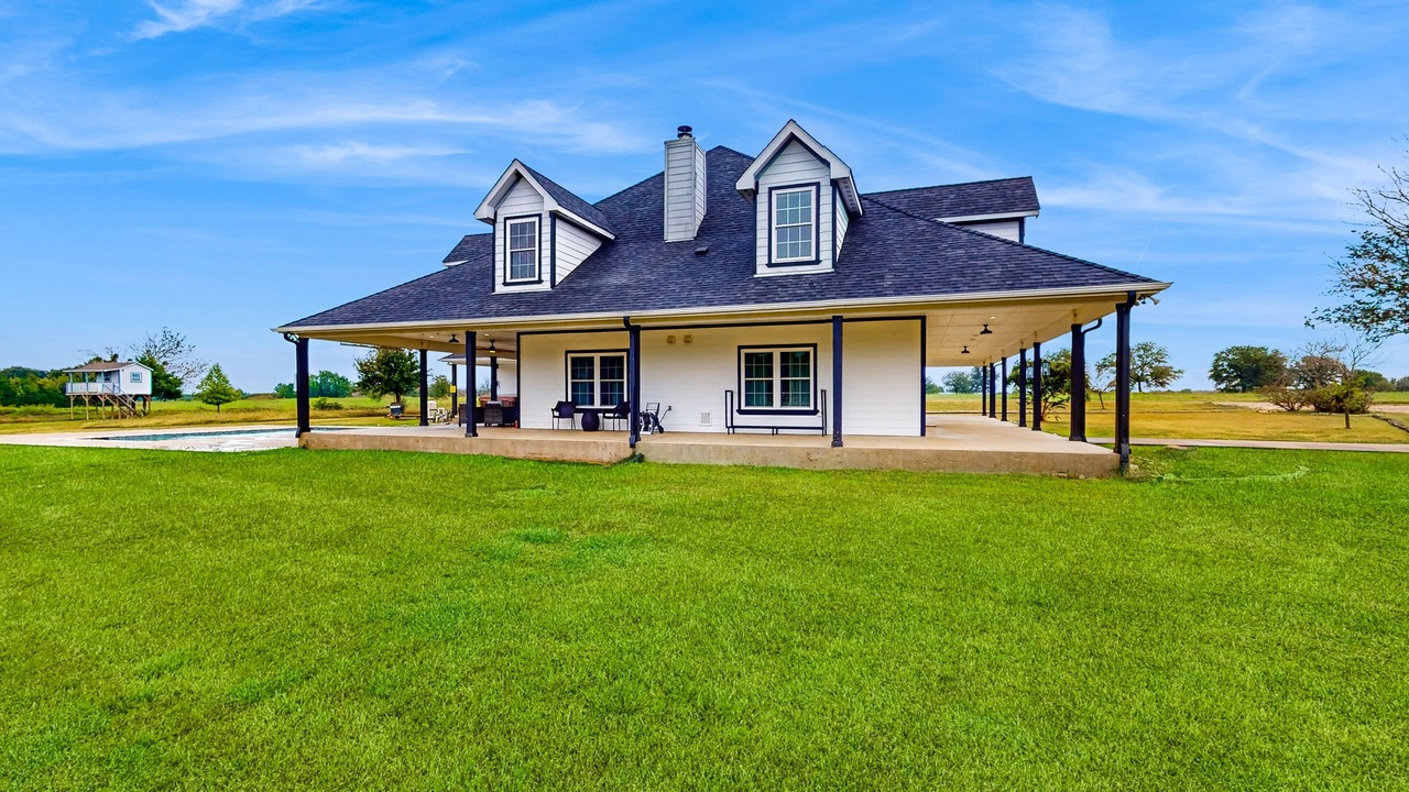 Photo of Outdoor in Wills Point