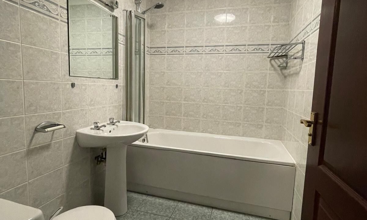 Photo of Bathroom in Dumbarton