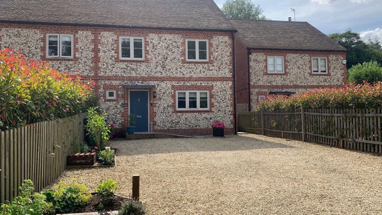 Photo of Others in Frieth