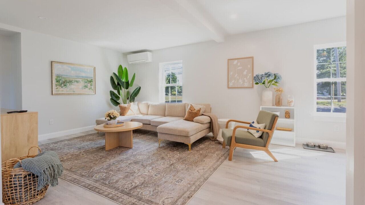 Photo of Livingroom in Scarborough