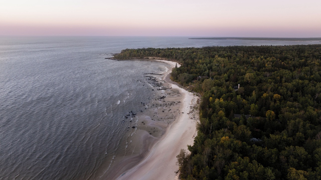 Photo of Others in Victoria Beach