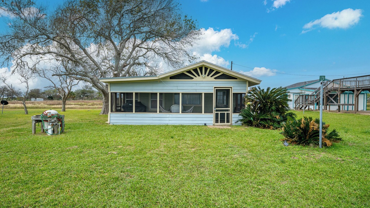 Photo of Outdoor in Austwell
