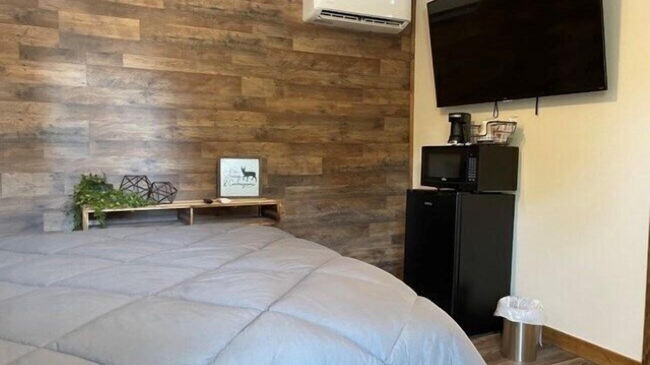 Photo of Others in Sedan