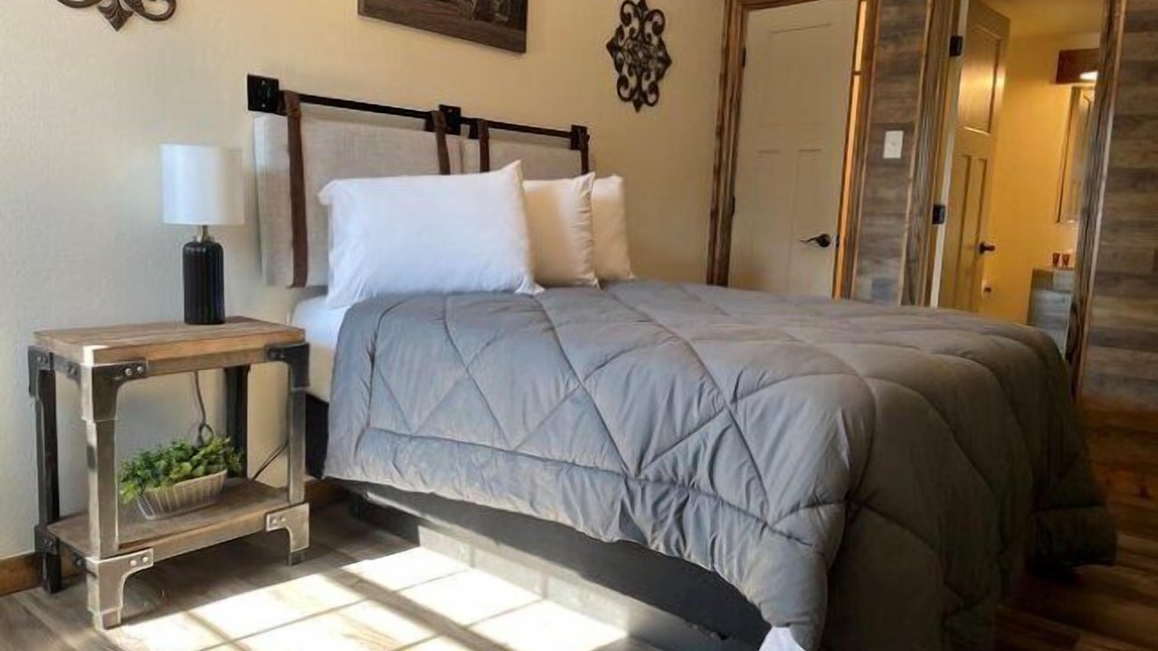 Photo of Others in Sedan