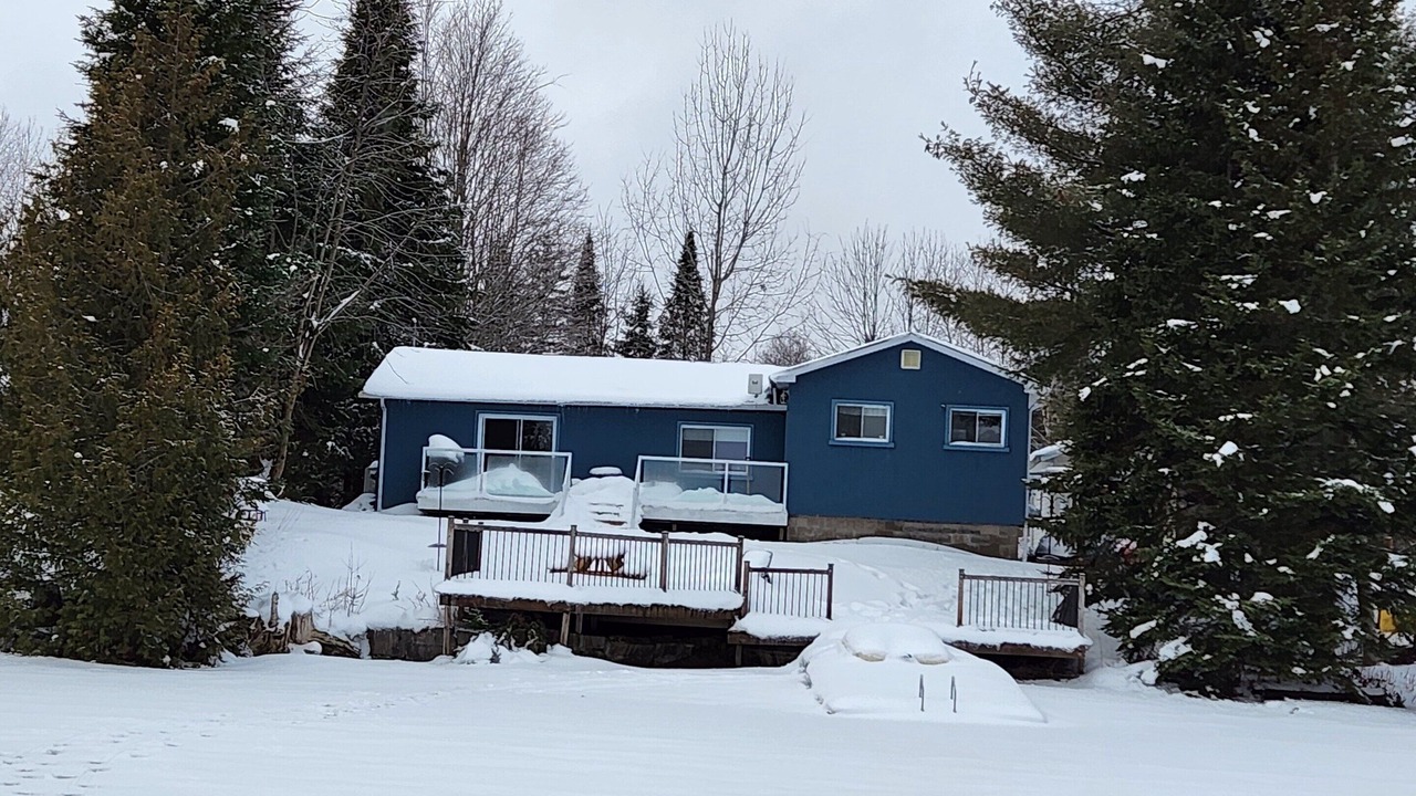 Photo of Outdoor in Dysart et al