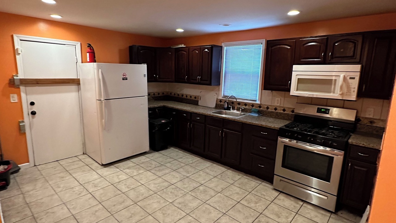 Photo of Kitchen in Newark