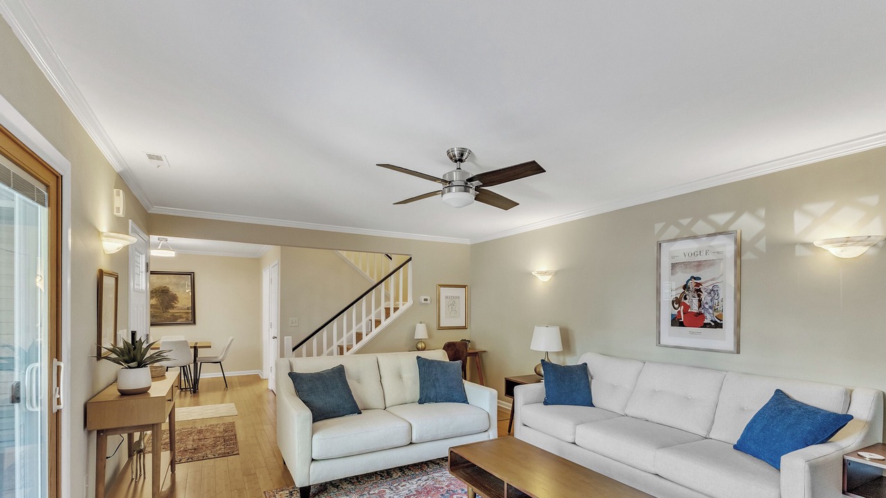 Photo of Livingroom in Chapel Hill