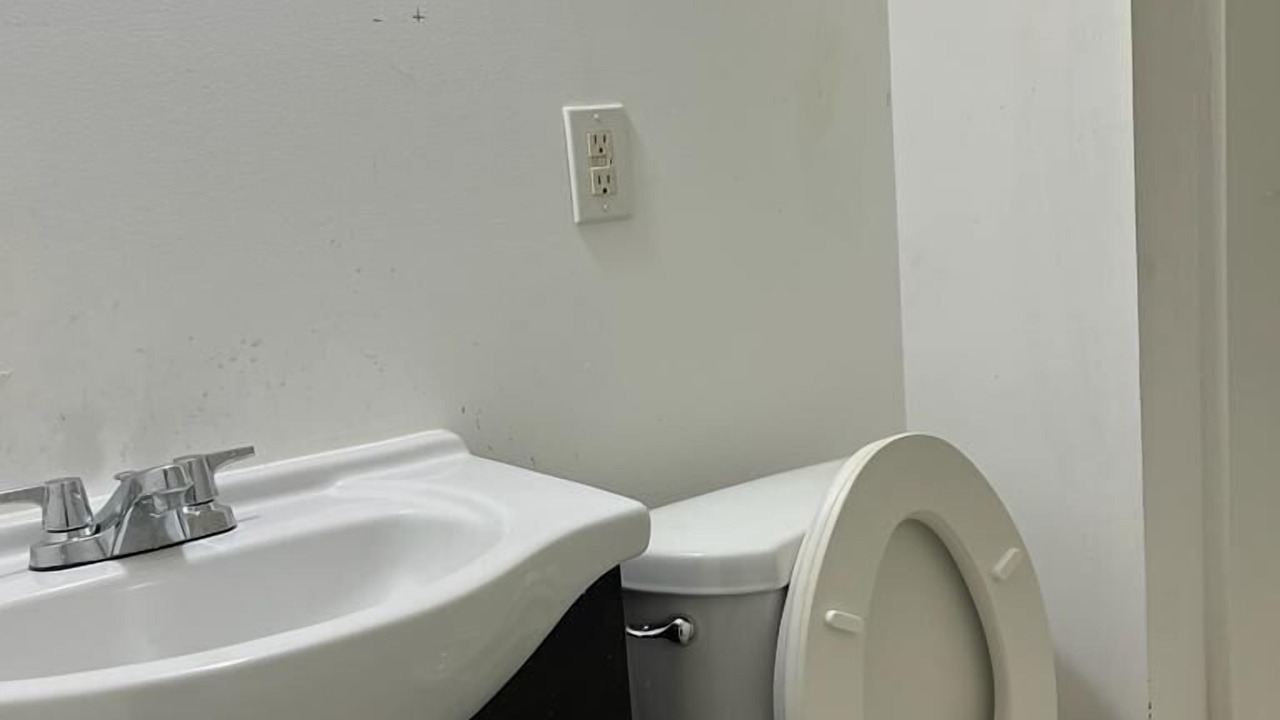 Photo of Bathroom in Union