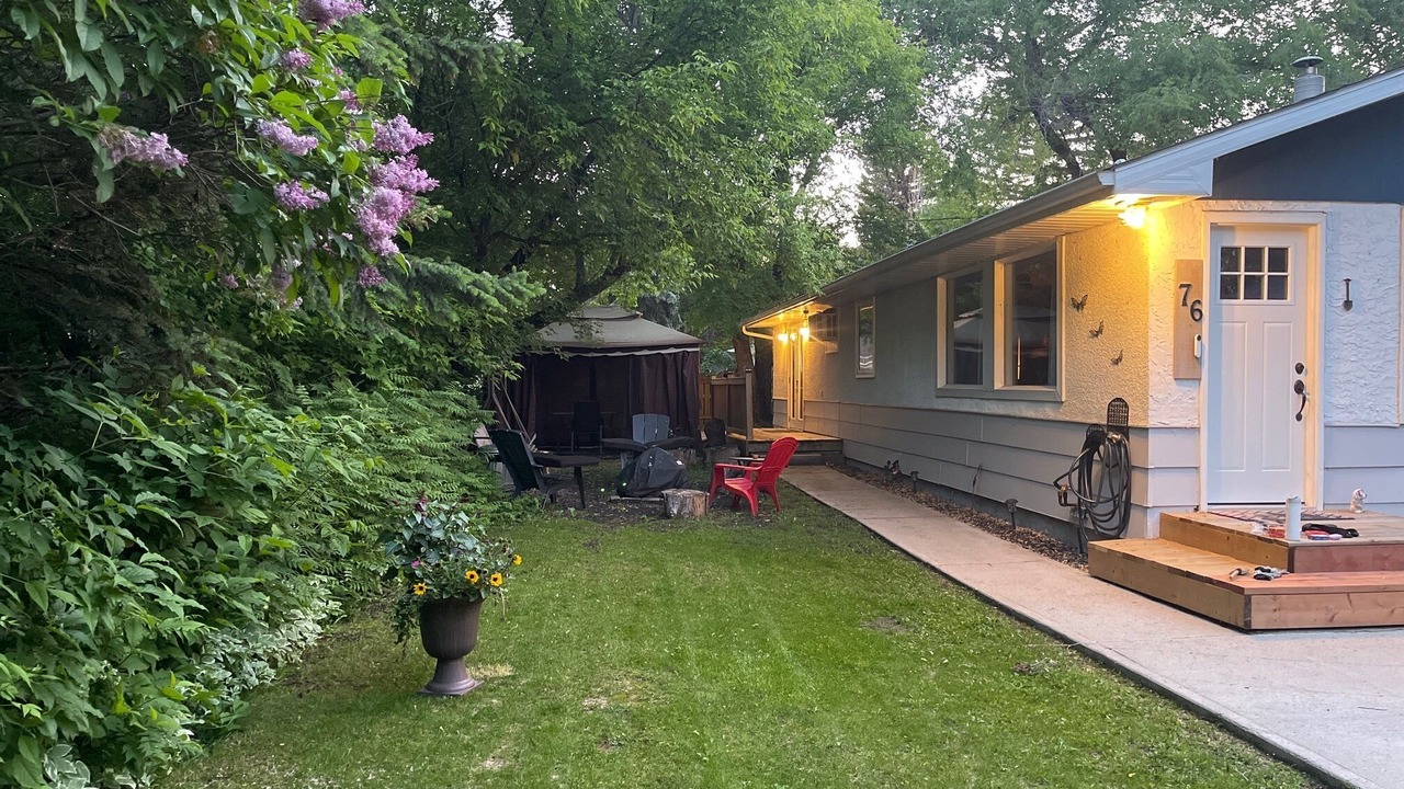 Photo of Outdoor in B-Say-Tah