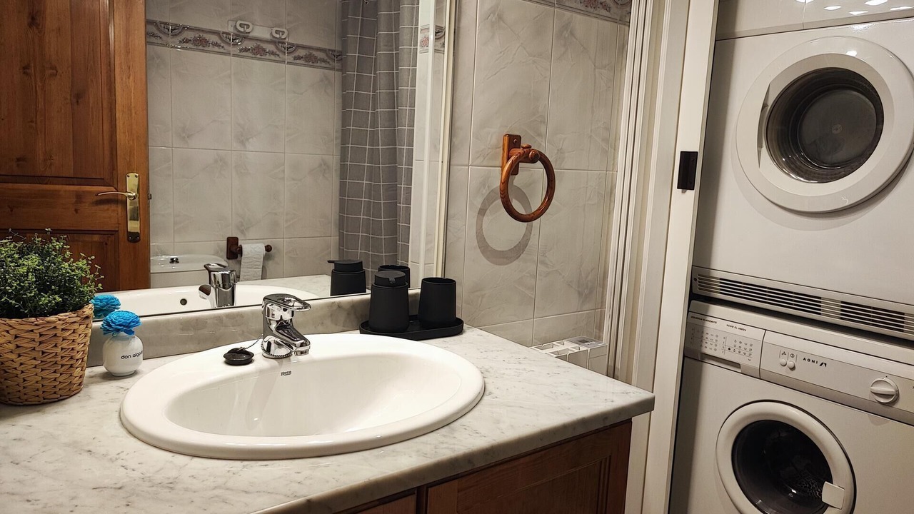 Photo of Bathroom in Palau-de-Cerdagne