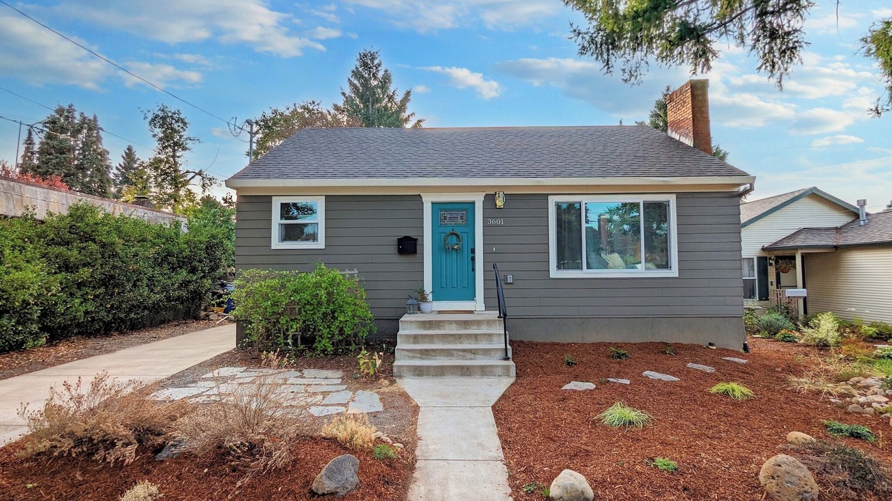 Photo of Outdoor in Roseway