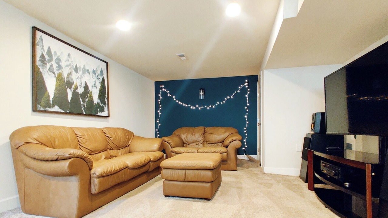 Photo of Livingroom in Roseway