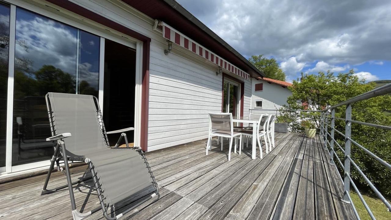 Photo of Outdoor in Garindein