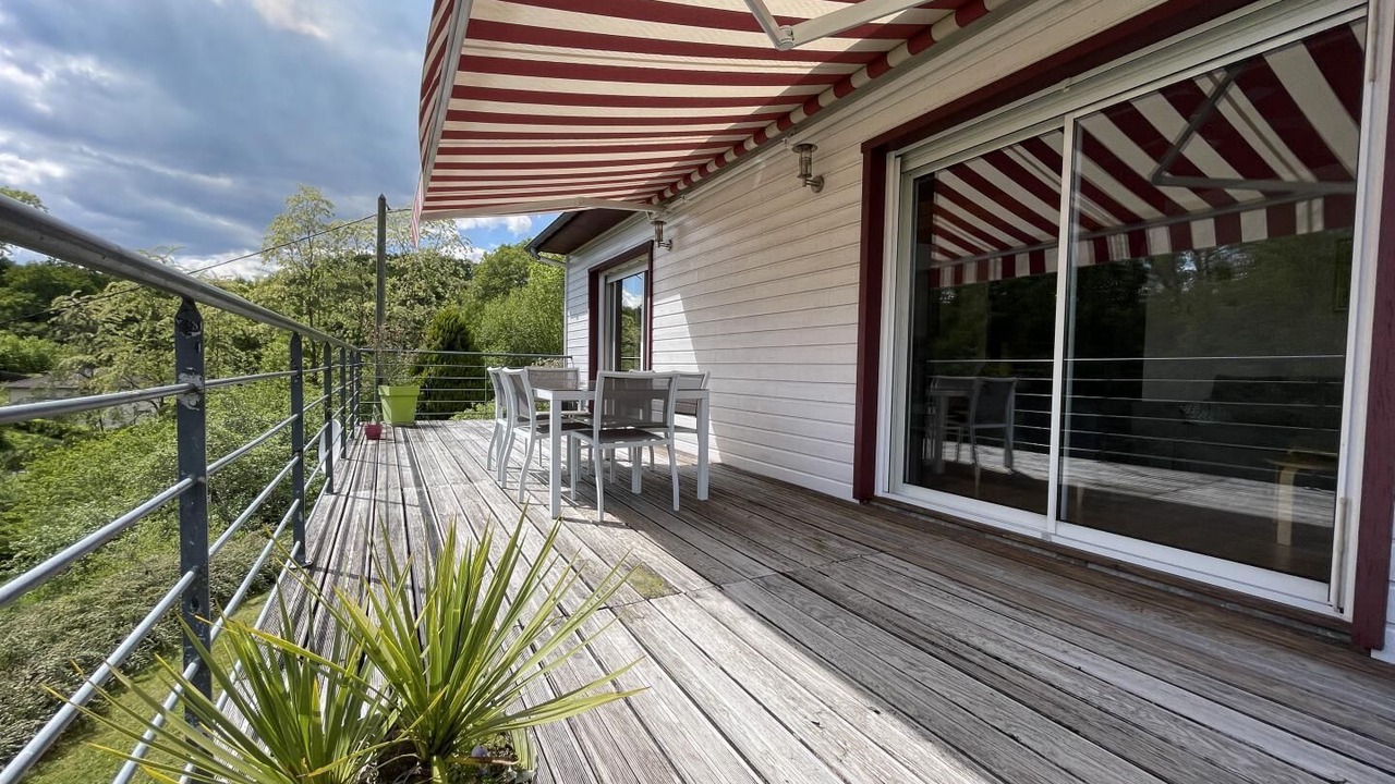 Photo of Outdoor in Garindein