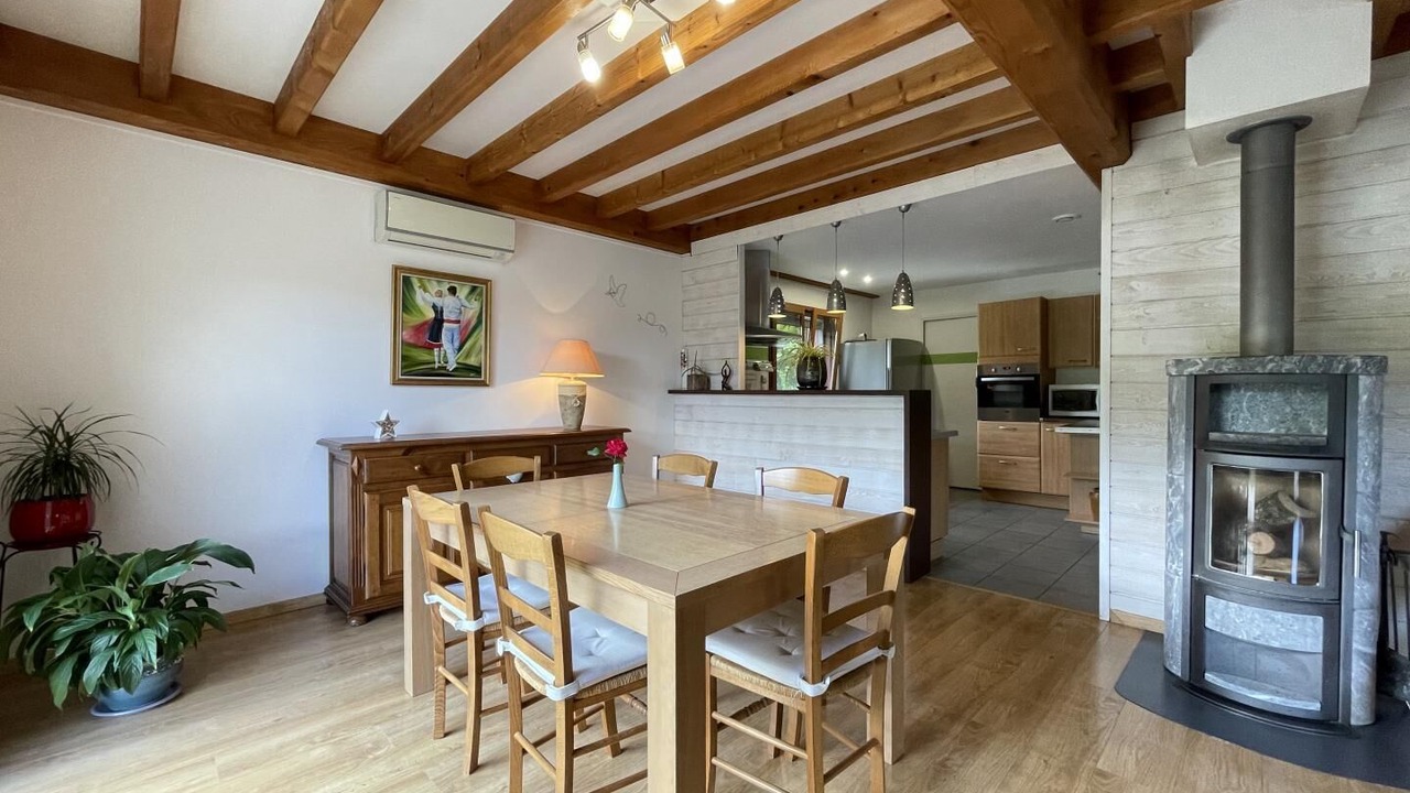 Photo of Others in Garindein