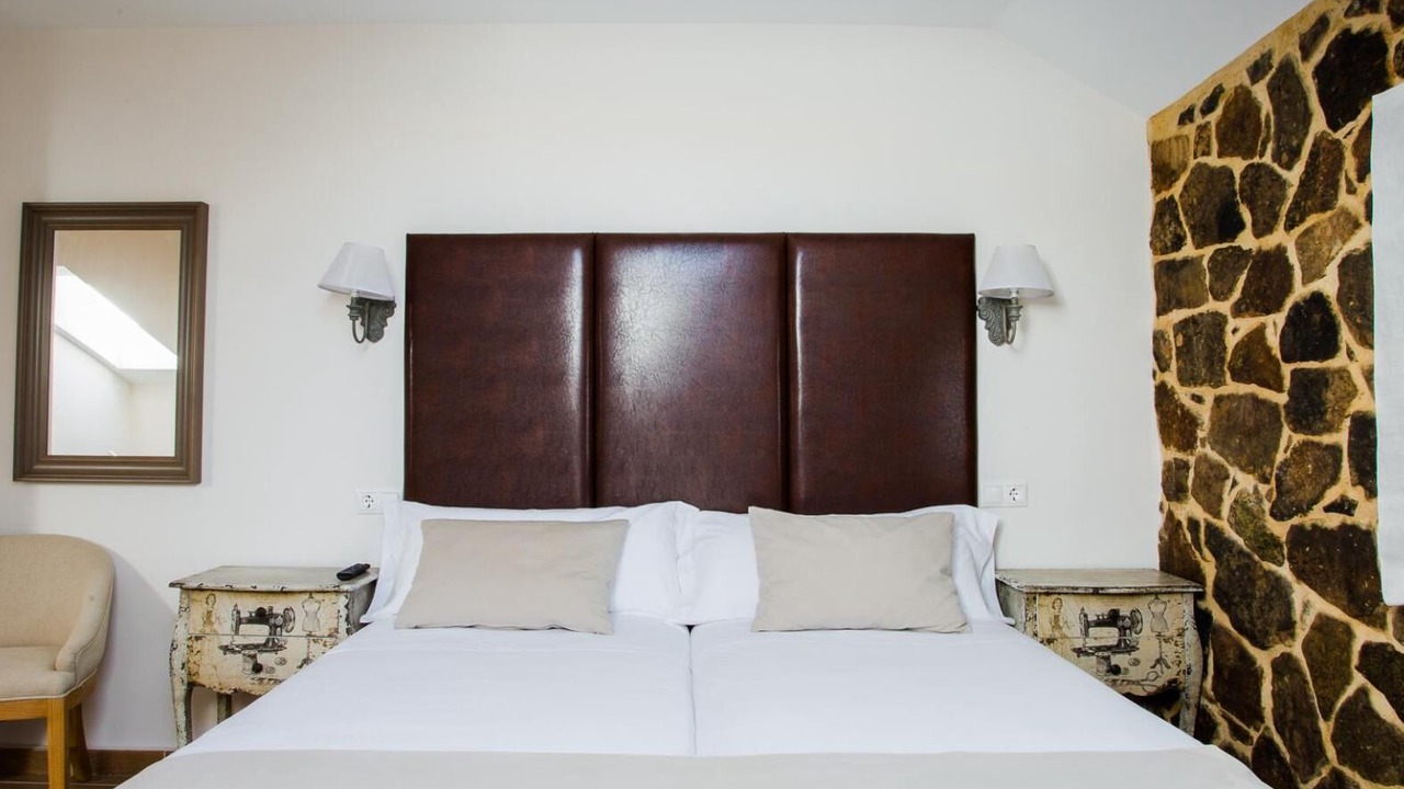 Photo of Bedroom in Santervas de la Sierra