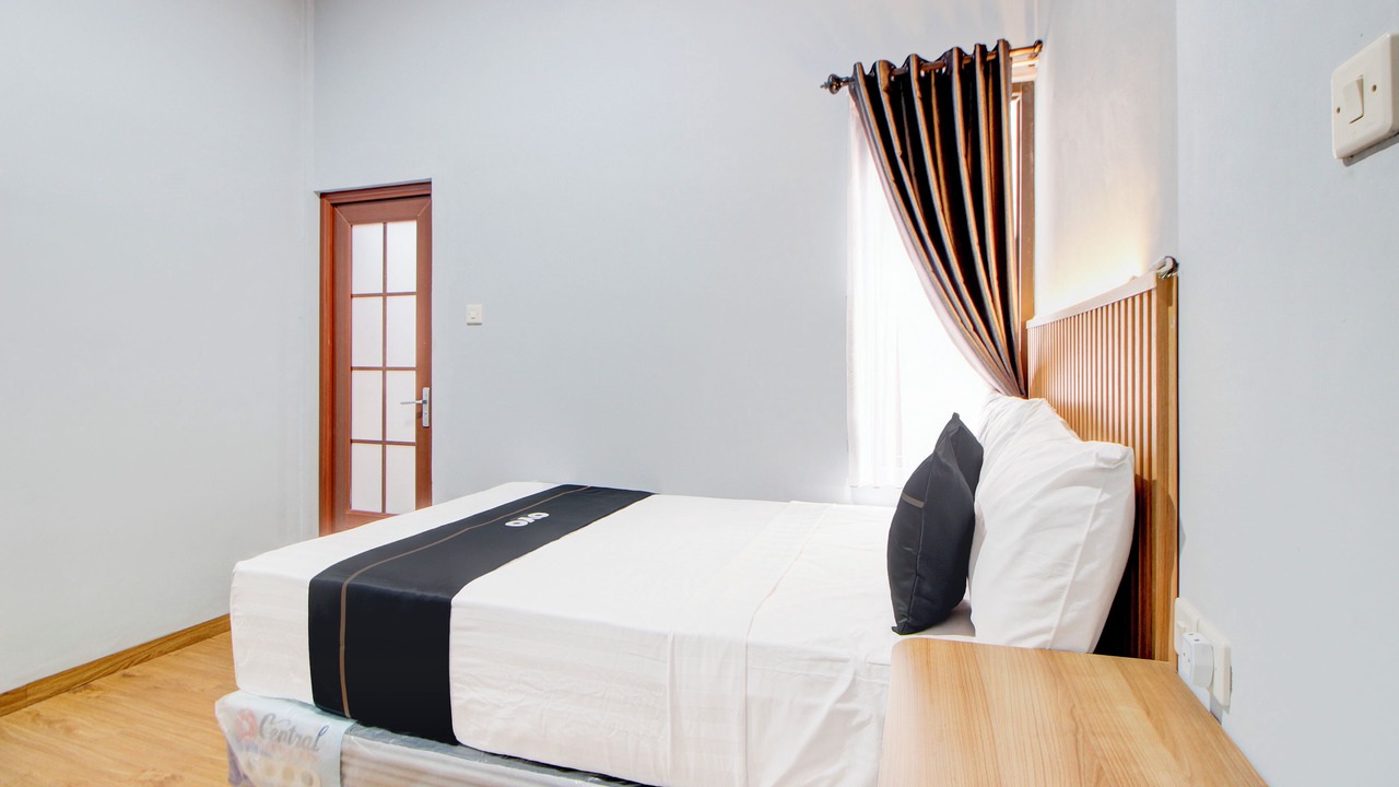 Photo of Bedroom in Banguntapan