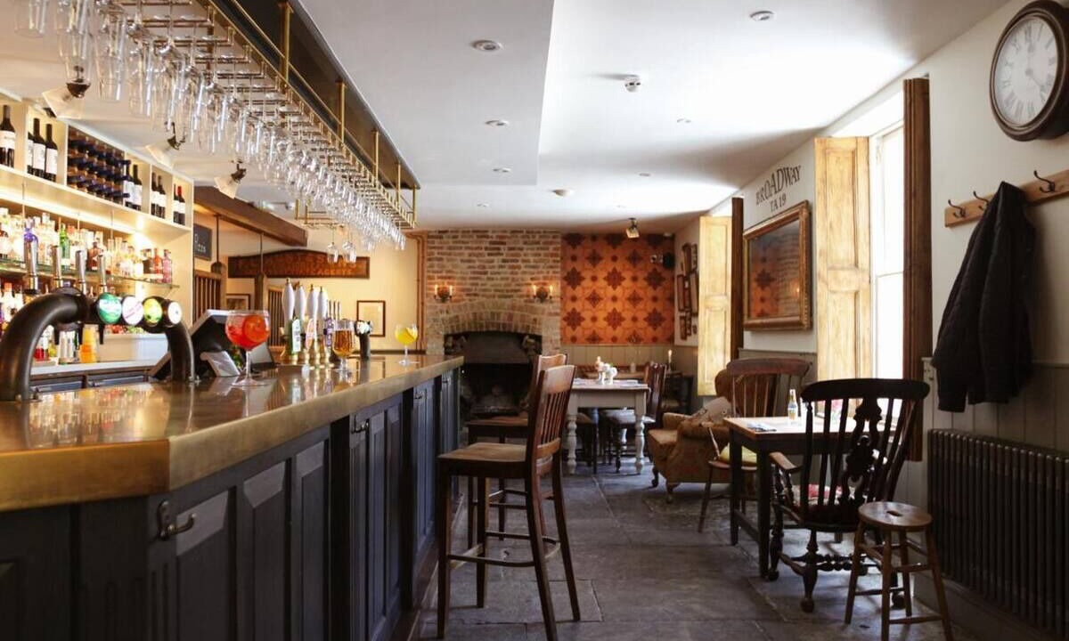 Photo of Others in Horton