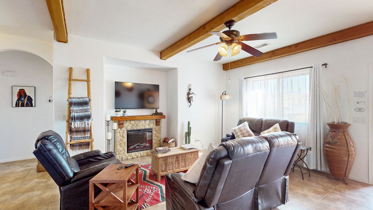 Photo of Livingroom in Rimrock