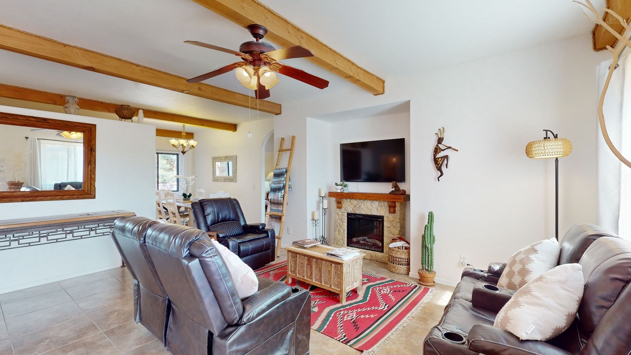 Photo of Livingroom in Rimrock