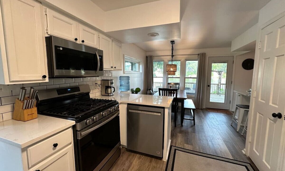 Photo of Kitchen in St. Charles