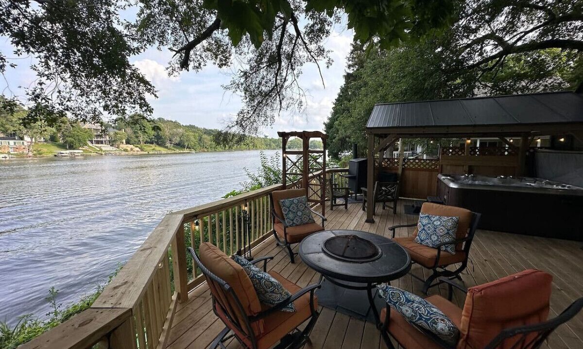 Photo of Outdoor in St. Charles