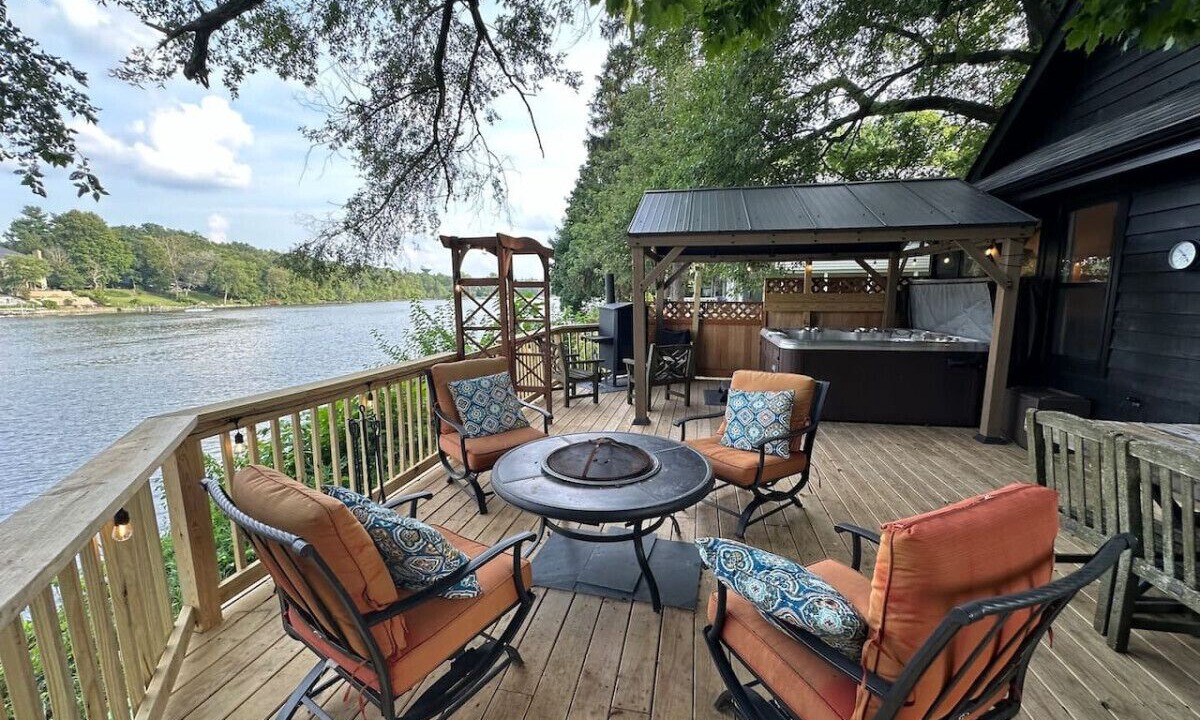 Photo of Patio Balcony in St. Charles