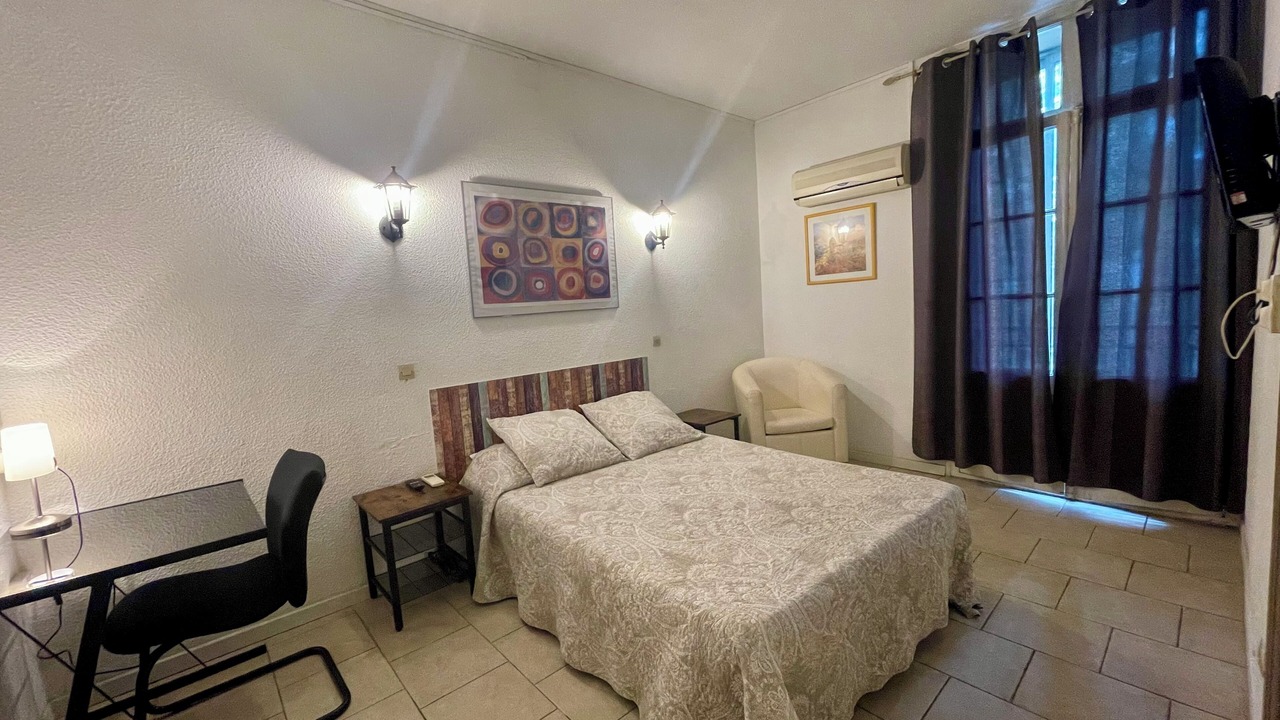 Photo of Patio Balcony in Clemenceau