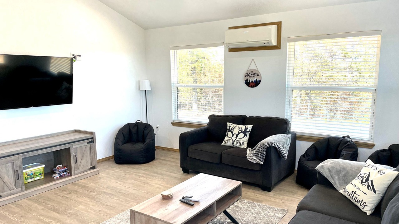 Photo of Livingroom in Tuskahoma