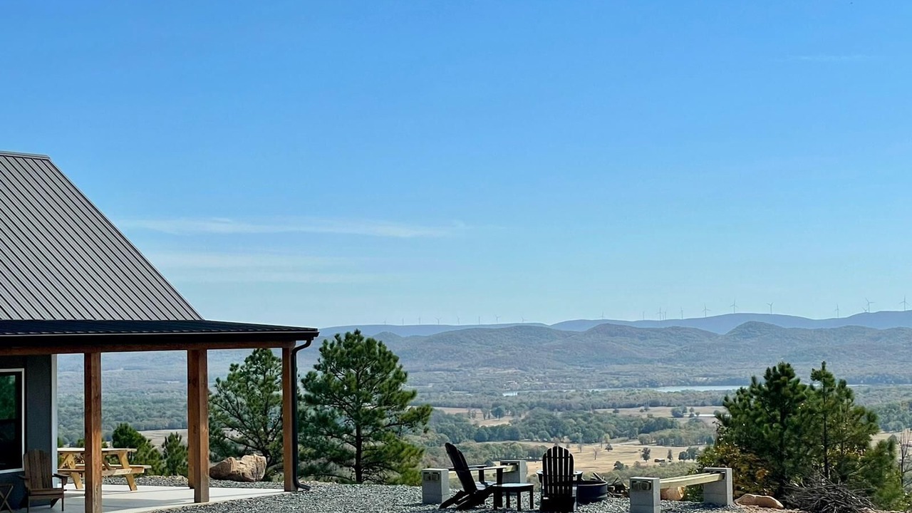 Photo of Patio Balcony in Tuskahoma