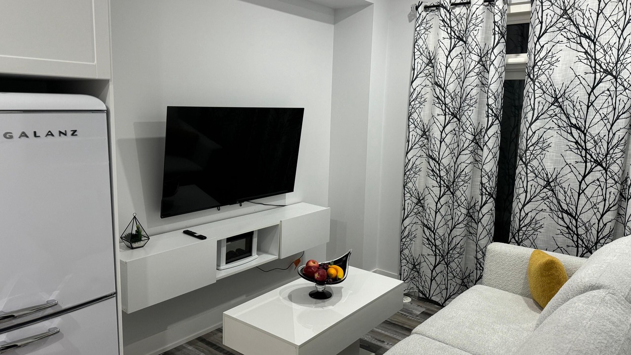 Photo of Livingroom in Vaughan