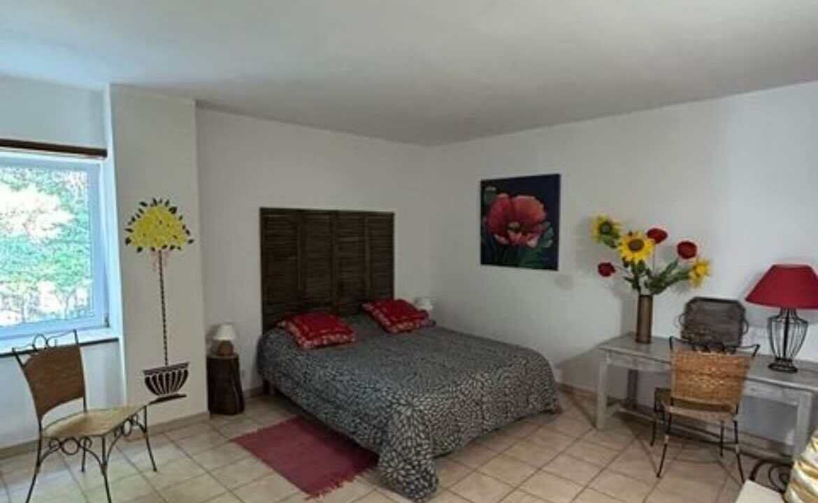 Photo of Others in Sauzet