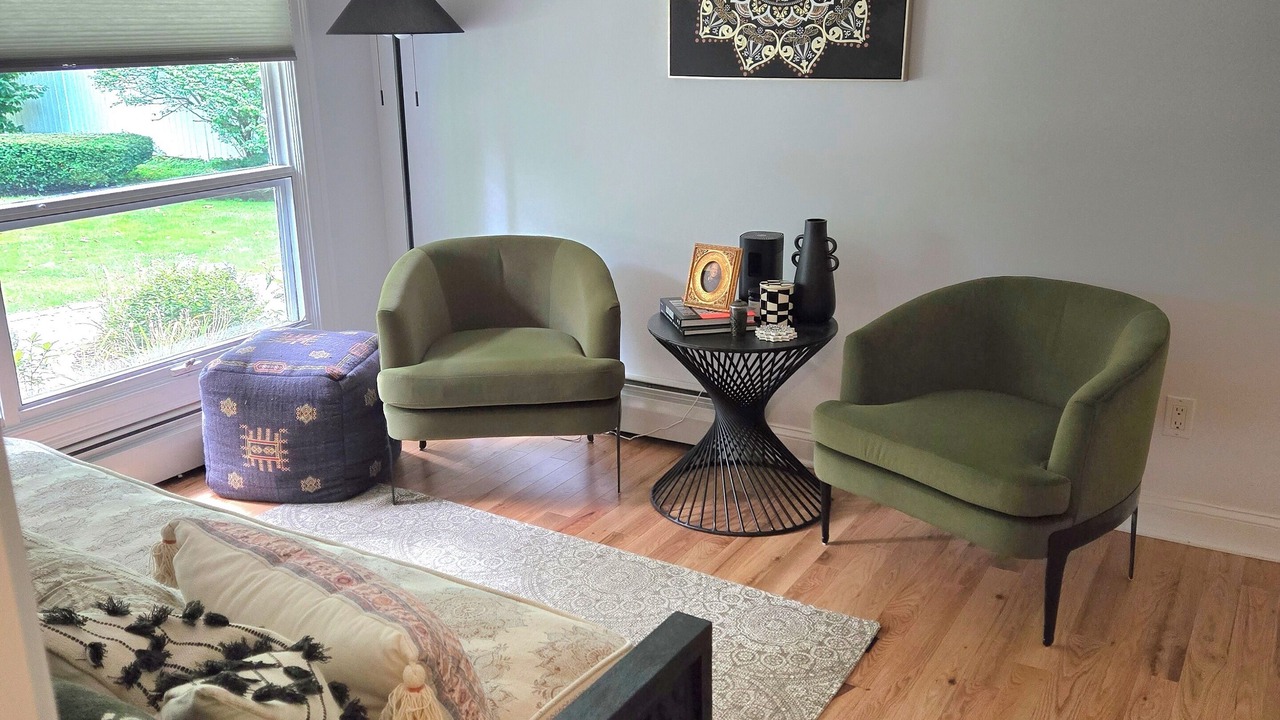 Photo of Livingroom in Bloomfield