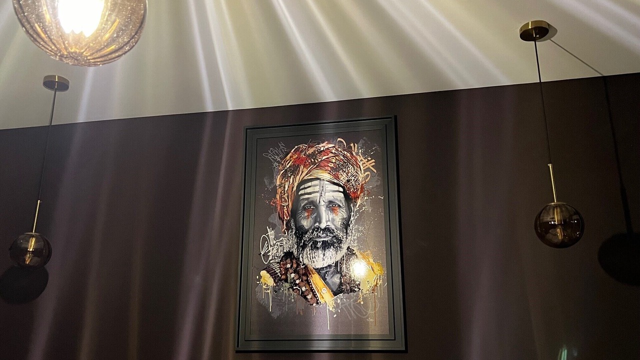 Photo of Others in Leval