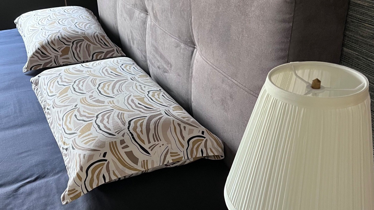 Photo of Others in Leval