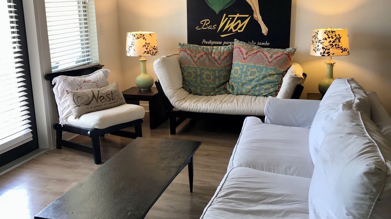 Photo of Livingroom in Flower Mound