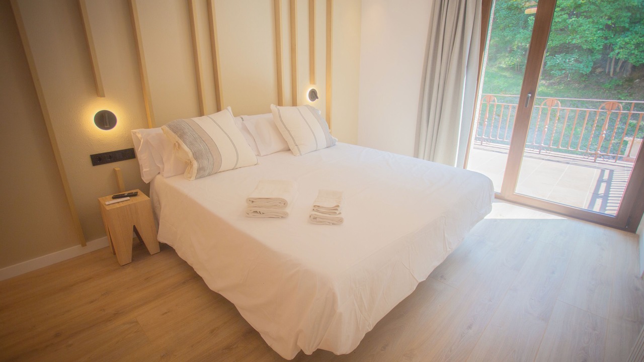 Photo of Bedroom in Saldes