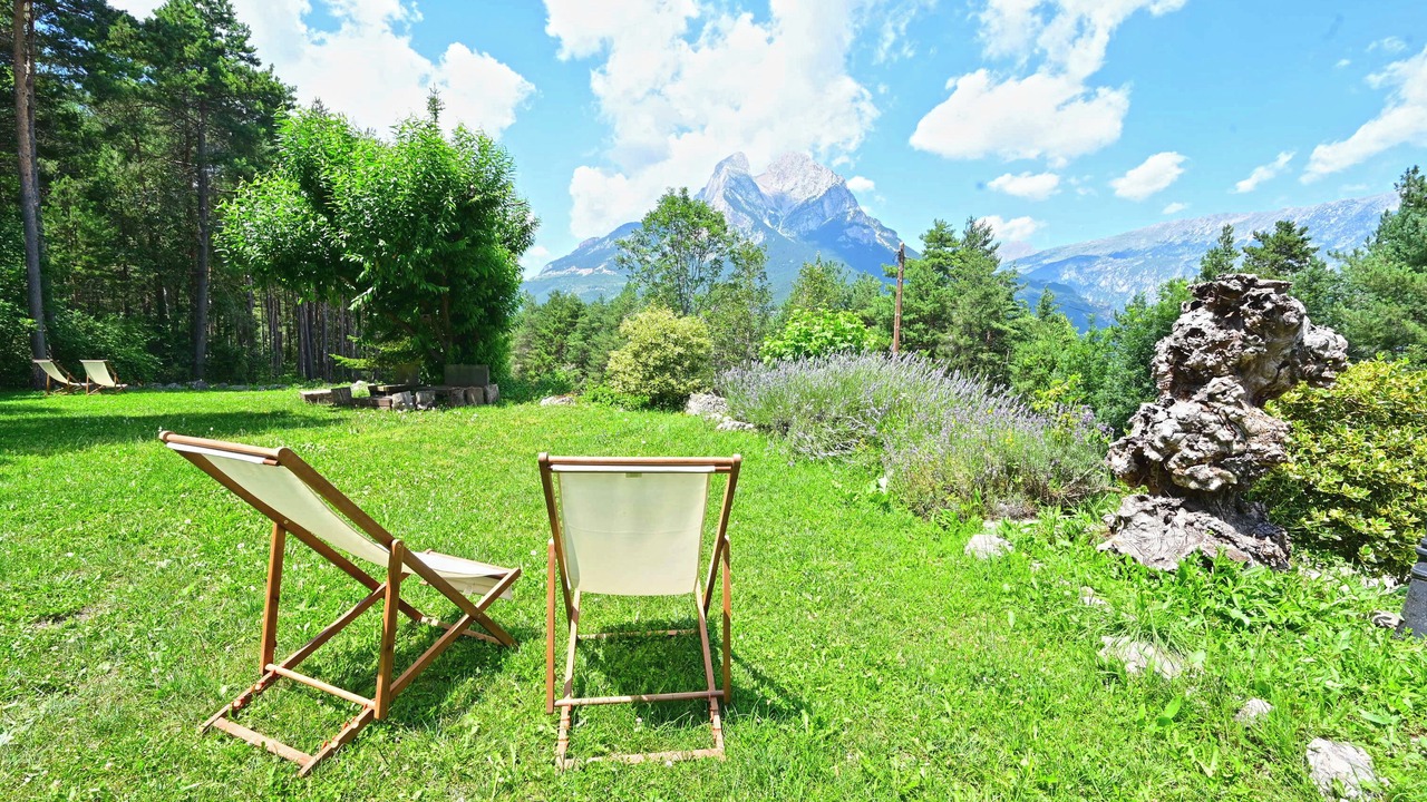 Photo of Patio Balcony in Saldes