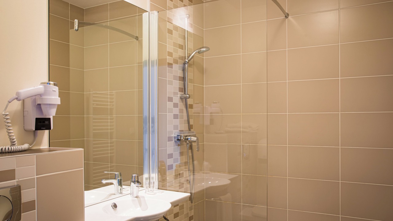 Photo of Bathroom in Limonest