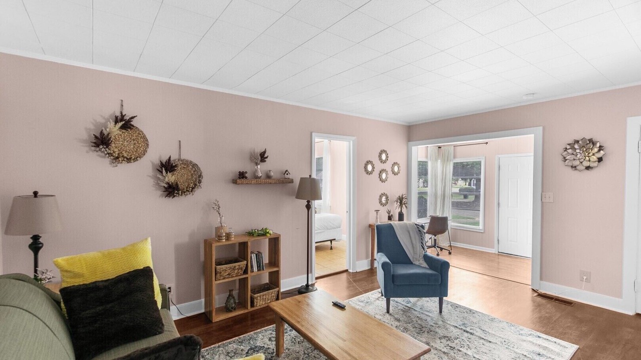 Photo of Livingroom in Shannon