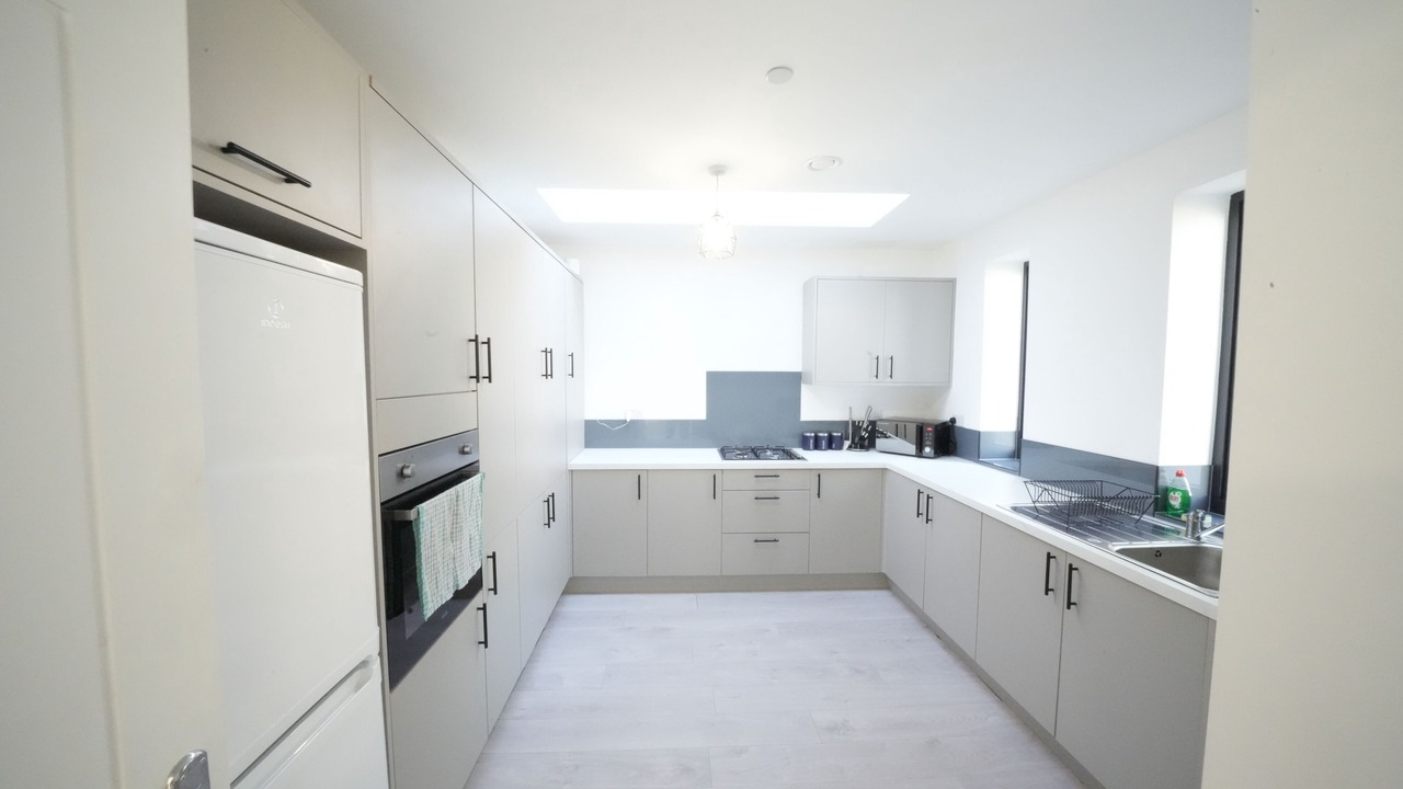 Photo of Kitchen in Ealing