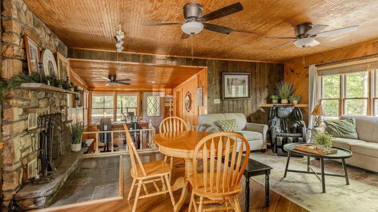 Photo of Others in Jonestown