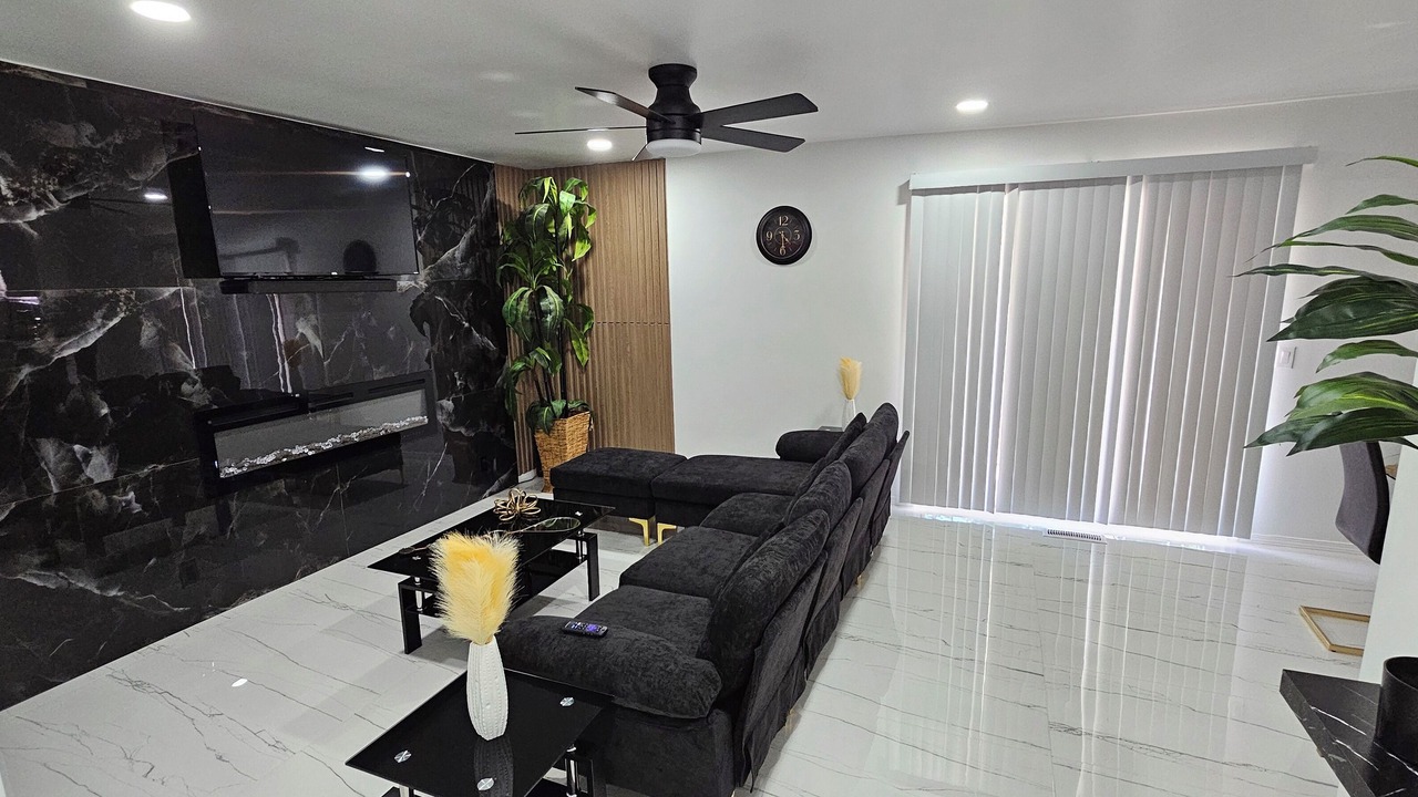Photo of Livingroom in Tulsa