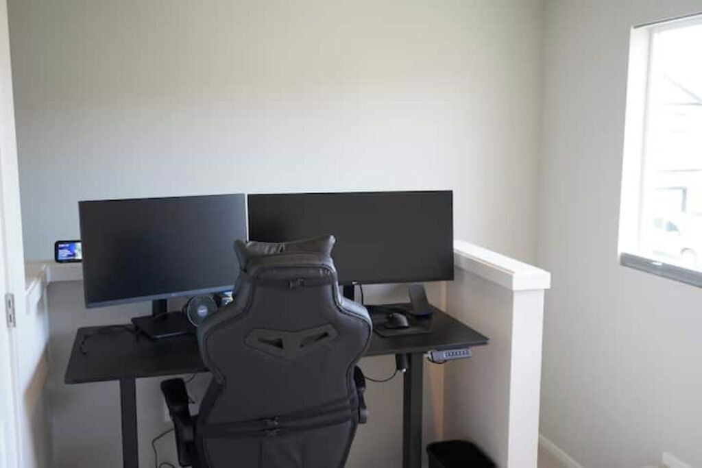 Photo of Others in Pleasant Valley