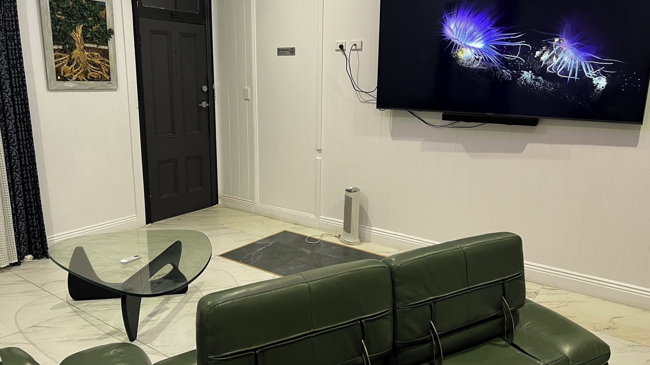 Photo of Livingroom in Hamilton