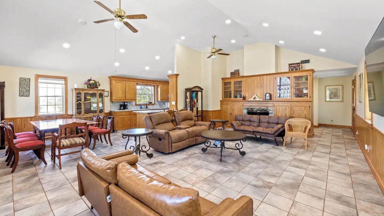 Photo of Livingroom in Dripping Springs
