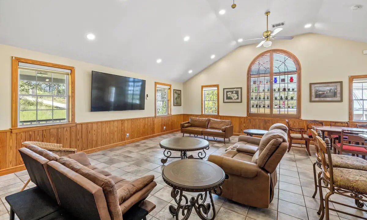 Photo of Livingroom in Dripping Springs