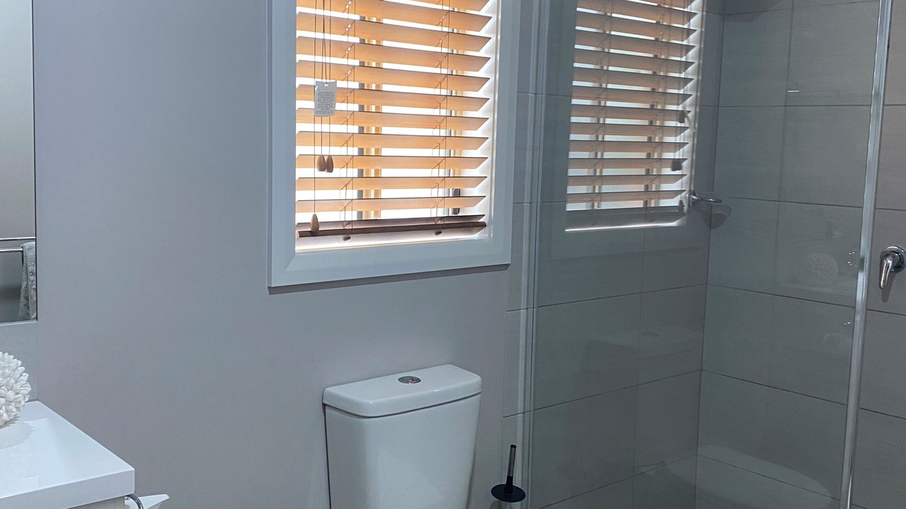 Photo of Others in Oberon