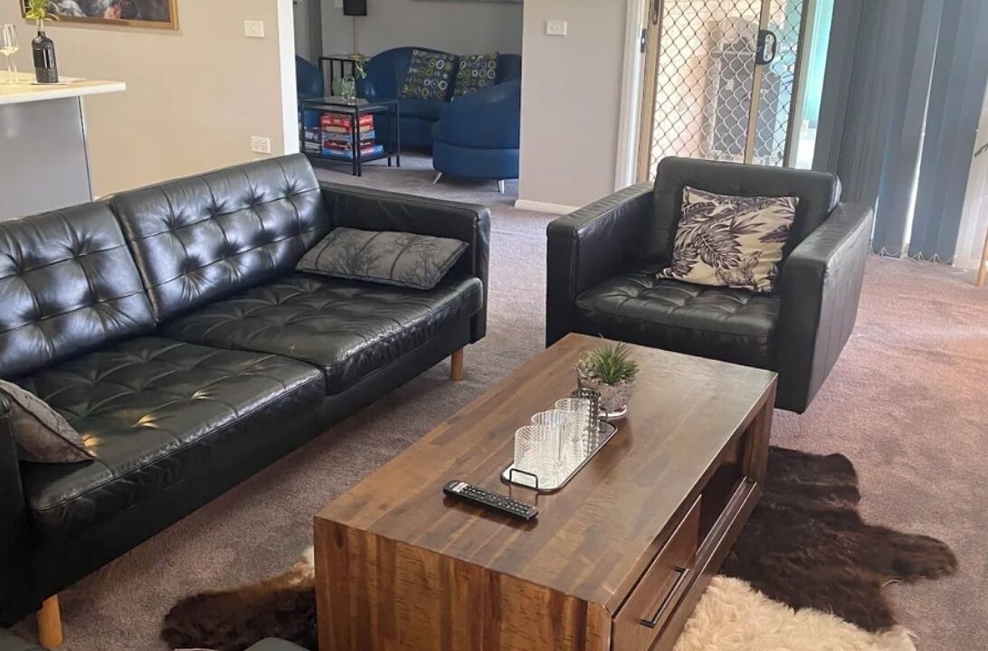 Photo of Livingroom in Oberon